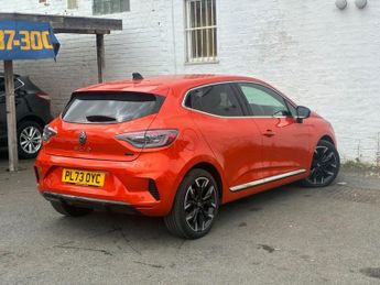 RENAULT CLIO 1.6 E-TECH techno Hatchback 5dr Petrol Hybrid Auto Euro 6 (s/s) 