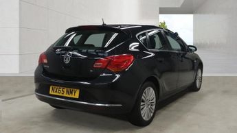 VAUXHALL ASTRA 1.6i Excite Hatchback 5dr Petrol Manual Euro 6 (115 ps)