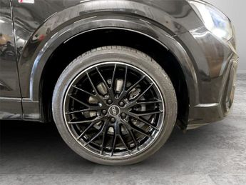 AUDI Q2 1.5 TFSI CoD 35 Black Edition SUV 5dr Petrol S Tronic Euro 6 (s/