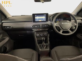 DACIA JOGGER 1.6 Hybrid Expression MPV 5dr Petrol Hybrid Auto Euro 6 (s/s) (1