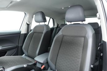 VOLKSWAGEN T-CROSS 1.0 TSI SEL SUV 5dr Petrol DSG Euro 6 (s/s) (115 ps)