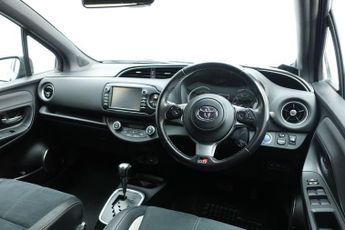 TOYOTA YARIS 1.5 VVT-h GR SPORT Hatchback 5dr Petrol Hybrid E-CVT Euro 6 (s/s