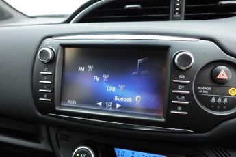 TOYOTA YARIS 1.5 VVT-h GR SPORT Hatchback 5dr Petrol Hybrid E-CVT Euro 6 (s/s