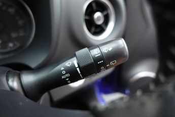 TOYOTA YARIS 1.5 VVT-h GR SPORT Hatchback 5dr Petrol Hybrid E-CVT Euro 6 (s/s