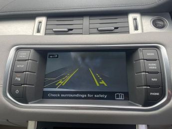 LAND ROVER RANGE ROVER EVOQUE 2.2 SD4 Pure Tech SUV 5dr Diesel Auto 4WD Euro 5 (s/s) (190 ps)