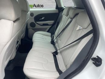 LAND ROVER RANGE ROVER EVOQUE 2.2 SD4 Pure Tech SUV 5dr Diesel Auto 4WD Euro 5 (s/s) (190 ps)
