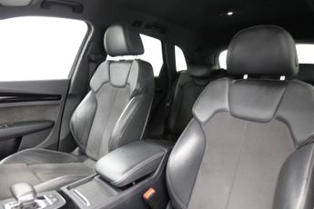 AUDI Q5 2.0 TDI 40 Black Edition SUV 5dr Diesel S Tronic quattro Euro 6 