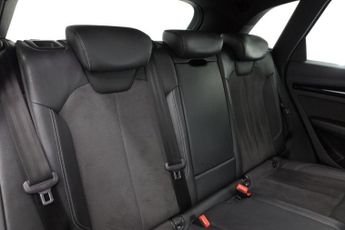 AUDI Q5 2.0 TDI 40 Black Edition SUV 5dr Diesel S Tronic quattro Euro 6 