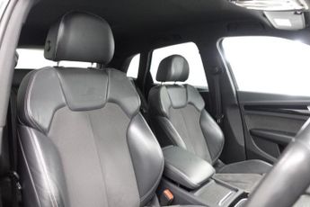 AUDI Q5 2.0 TDI 40 Black Edition SUV 5dr Diesel S Tronic quattro Euro 6 