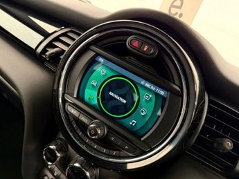 MINI Electric Hatch Cooper SE 32.6kWh Level 2 Hatchback 3dr Electric Auto (184 ps)