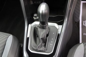 VOLKSWAGEN T-ROC 2.0 TDI EVO R-LINE