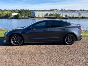 TESLA Model 3 Standard Range Plus Saloon 4dr Electric Auto RWD (241 bhp)
