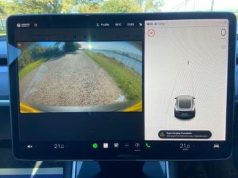 TESLA Model 3 Standard Range Plus Saloon 4dr Electric Auto RWD (241 bhp)