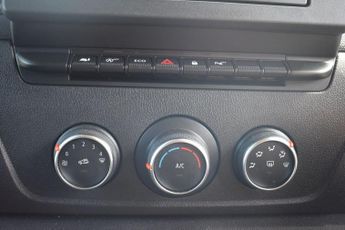 RENAULT MASTER 2.3 dCi ENERGY 35 Business Panel Van 4dr Diesel Manual FWD LWB H