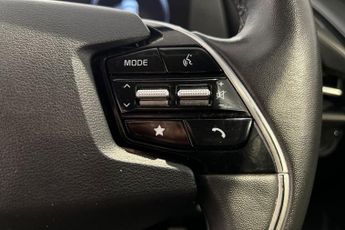 KIA NIRO 64.8kWh 2 SUV 5dr Electric Auto (201 bhp) Reverse Camera, Rear P