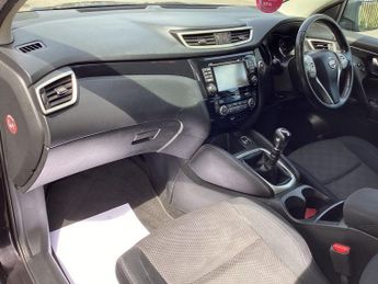 NISSAN QASHQAI 1.5 dCi Acenta+ SUV 5dr Diesel Manual 2WD Euro 5 (s/s) (110 ps)