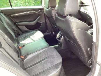 SKODA OCTAVIA 2.0 TDI SE L Estate 5dr Diesel DSG Euro 6 (s/s) (116 ps)