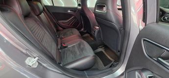 MERCEDES-BENZ GLA 2.1 GLA200d AMG Line SUV 5dr Diesel 7G-DCT 4MATIC Euro 6 (s/s) (