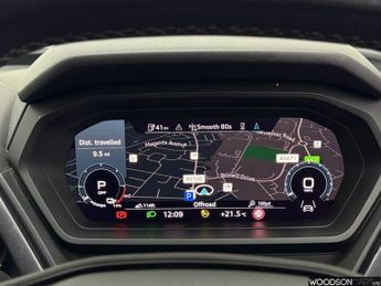 AUDI Q4 E-TRON 40 S line SUV 5dr Electric Auto 82kWh (204 ps)