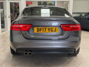 JAGUAR XE 2.0d R-Sport Saloon 4dr Diesel Auto Euro 6 (s/s) (180 ps)