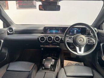 MERCEDES-BENZ A CLASS 2.0 A200d Sport (Executive) Hatchback 5dr Diesel 8G-DCT Euro 6 (