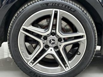 MERCEDES-BENZ A CLASS 1.3 A250e 15.6kWh AMG Line (Executive) Saloon 4dr Petrol Plug-in