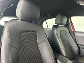 MERCEDES-BENZ A-CLASS 1.3 A180 Sport Hatchback 5dr Petrol 7G-DCT Euro 6 (s/s) (136 ps)
