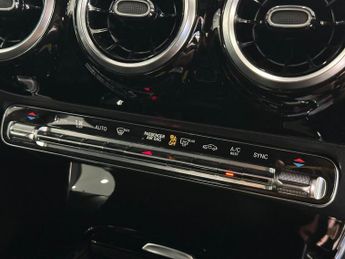 MERCEDES-BENZ A CLASS 1.3 A180 Sport Hatchback 5dr Petrol 7G-DCT Euro 6 (s/s) (136 ps)