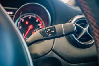 MERCEDES-BENZ GLA 2.1 GLA200d AMG Line (Executive) SUV 5dr Diesel 7G-DCT Euro 6 (s