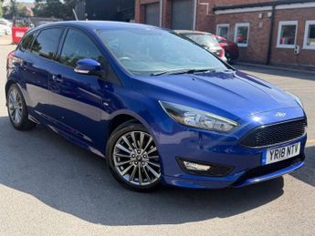 Ford Focus 1.0T EcoBoost ST-Line Hatchback 5dr Petrol Manual Euro 6 (s/s) (