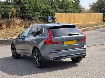 VOLVO XC60 2.0 D4 R-Design SUV 5dr Diesel Auto AWD Euro 6 (s/s) (190 ps)