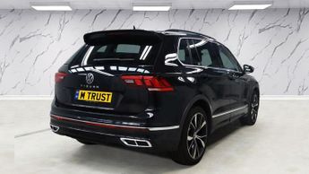 VOLKSWAGEN TIGUAN 1.5 TSI R-Line SUV 5dr Petrol DSG Euro 6 (s/s) (150 ps)