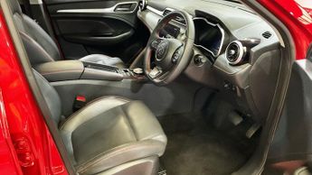 MG MG ZS 72.6kWh Trophy Connect Long Range SUV 5dr Electric Auto (156 ps)