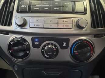HYUNDAI I20 1.2 Active Hatchback 5dr Petrol Manual Euro 5 (85 bhp)