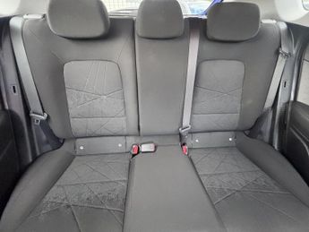 HYUNDAI BAYON 1.0 T-GDi MHEV Premium SUV 5dr Petrol Hybrid DCT Euro 6 (s/s) (1