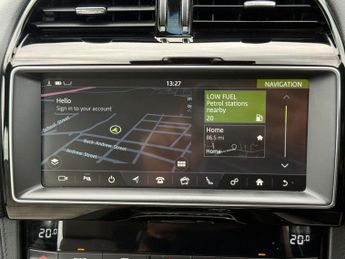 JAGUAR F-PACE 2.0 D180 Prestige SUV 5dr Diesel Auto AWD Euro 6 (s/s) (180 ps)