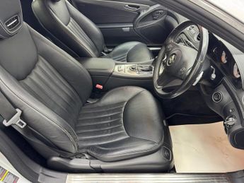 MERCEDES-BENZ SL CLASS 3.5 SL350 Convertible 2dr Petrol 7G-Tronic (236 g/km, 315 bhp)