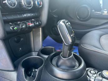 MINI HATCH 1.5 Cooper D Hatchback 5dr Diesel Steptronic Euro 6 (s/s) (116 p
