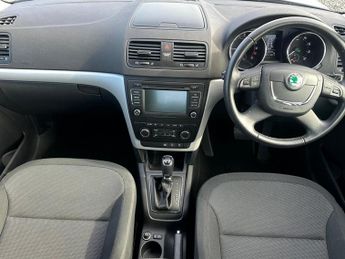 SKODA YETI 2.0 TDI SE SUV 5dr Diesel DSG 4WD (140 ps)