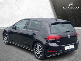 VOLKSWAGEN GOLF 2.0 TDI R-Line Edition Hatchback 5dr Diesel DSG Euro 6 (s/s) (15