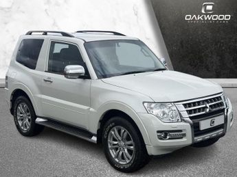 Mitsubishi Shogun 3.2 DI-DC Warrior SUV 3dr Diesel Manual 4WD SWB (197 ps)