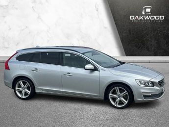 VOLVO V60 2.4 D5 Twin Engine SE Nav Estate 5dr Diesel Plug-in Hybrid Auto 