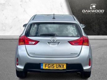 TOYOTA AURIS 1.6 V-Matic Icon Hatchback 5dr Petrol Multidrive S Euro 5 (132 p