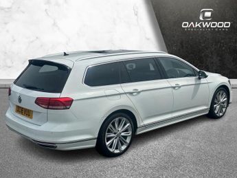 VOLKSWAGEN PASSAT 2.0 TSI R-Line Estate 5dr Petrol DSG Euro 6 (s/s) (220 ps)