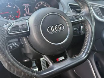 AUDI Q3 2.0 TDI Black Edition SUV 5dr Diesel S Tronic quattro Euro 6 (s/