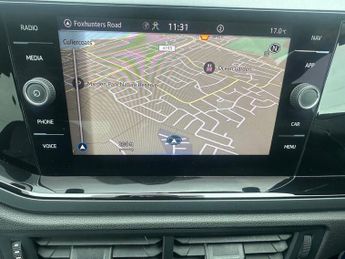 VOLKSWAGEN POLO 1.0 TSI R-Line Hatchback 5dr Petrol DSG Euro 6 (s/s) (110 ps)
