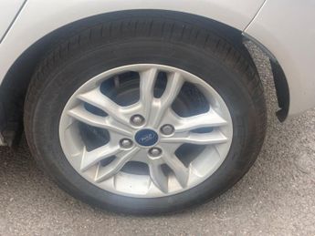 FORD FIESTA 1.0T EcoBoost Zetec Hatchback 5dr Petrol Manual Euro 6 (s/s) (10