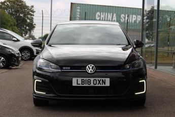 VOLKSWAGEN GOLF 1.4 TSI 8.7kWh GTE Advance Hatchback 5dr Petrol Plug-in Hybrid D