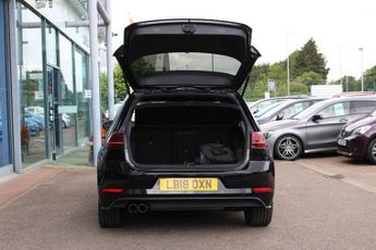 VOLKSWAGEN GOLF 1.4 TSI 8.7kWh GTE Advance Hatchback 5dr Petrol Plug-in Hybrid D
