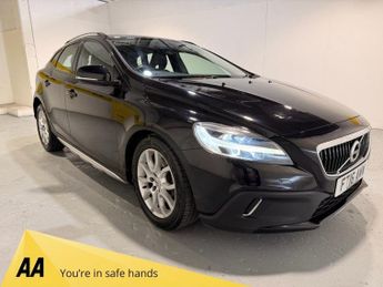 Volvo V40 Cross Country 2.0 D2 Pro Hatchback 5dr Diesel Manual Euro 6 (s/s) (120 ps)